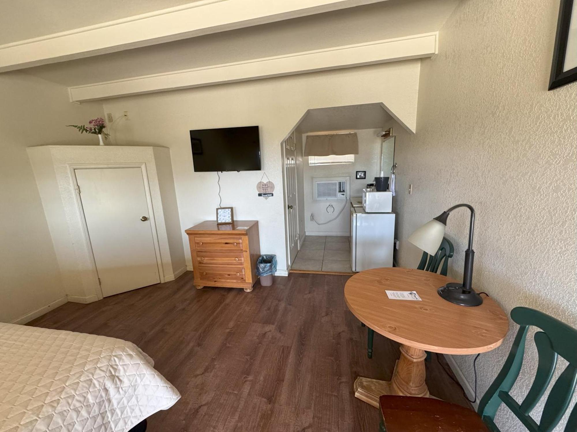 ベアウッド イン アンド スイーツ Wofford Heights エクステリア 写真